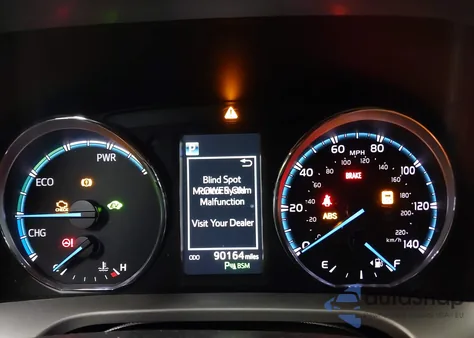 2017 Toyota Rav4 Hybrid Limited z USA, uszkodzony, nr VIN JTMDJREV1HD099133